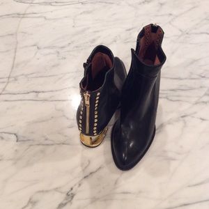 Jeffrey Campbell booties size 8